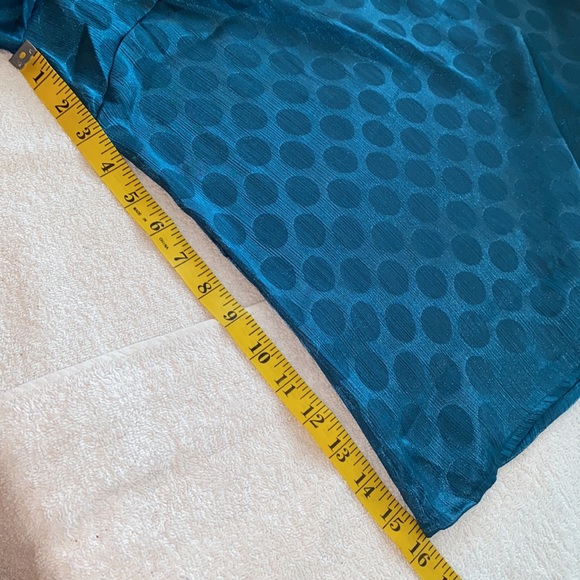 Lane Bryant blouse short flutter sleeves rounded neckline polka dot Size 16 - Picture 2 of 9